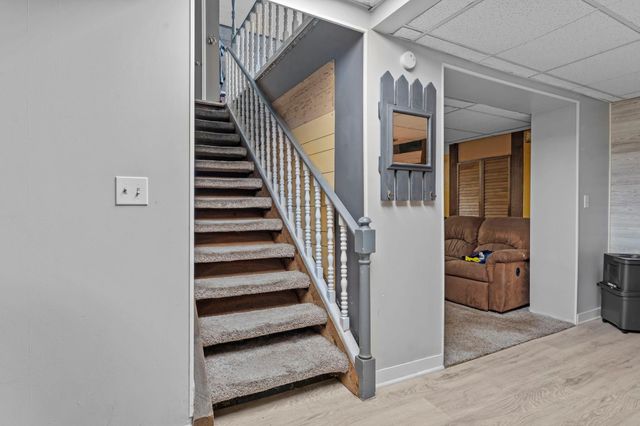 10239 Raven Street NW, Coon Rapids, MN 55433