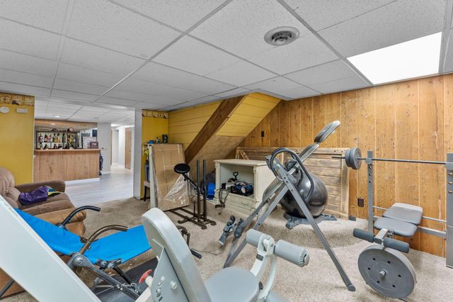 10239 Raven Street NW, Coon Rapids, MN 55433