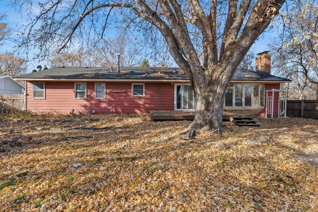 10239 Raven Street NW, Coon Rapids, MN 55433