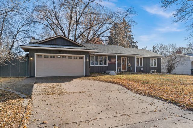 10239 Raven Street NW, Coon Rapids, MN 55433