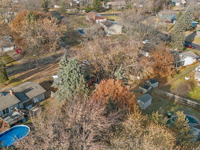 10239 Raven Street NW, Coon Rapids, MN 55433