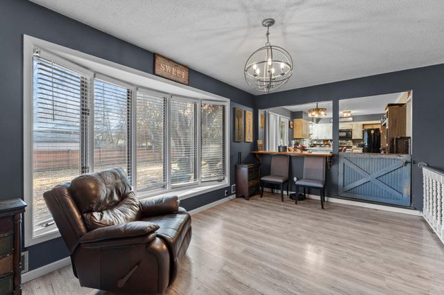 10239 Raven Street NW, Coon Rapids, MN 55433