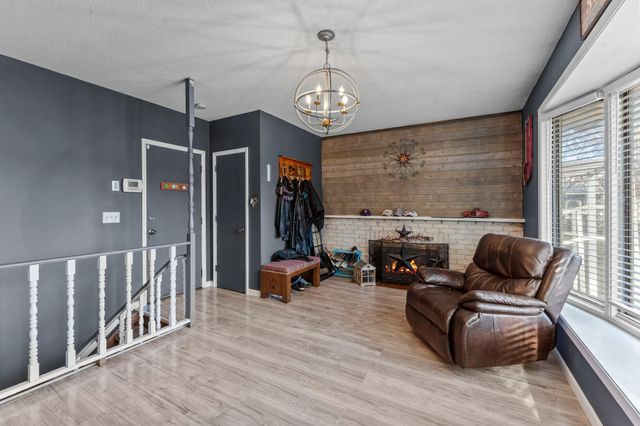 10239 Raven Street NW, Coon Rapids, MN 55433