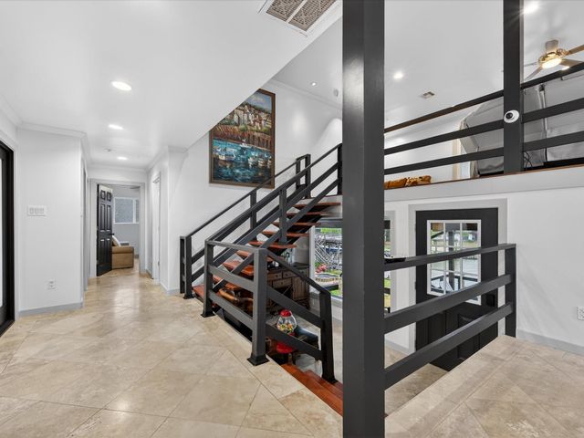 2522 Baycrest Drive, Houston, TX 77058