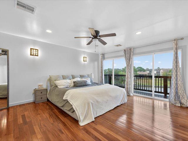 2522 Baycrest Drive, Houston, TX 77058