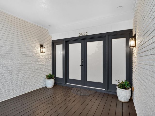 2522 Baycrest Drive, Houston, TX 77058