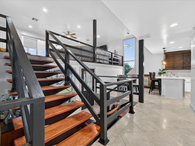 2522 Baycrest Drive, Houston, TX 77058