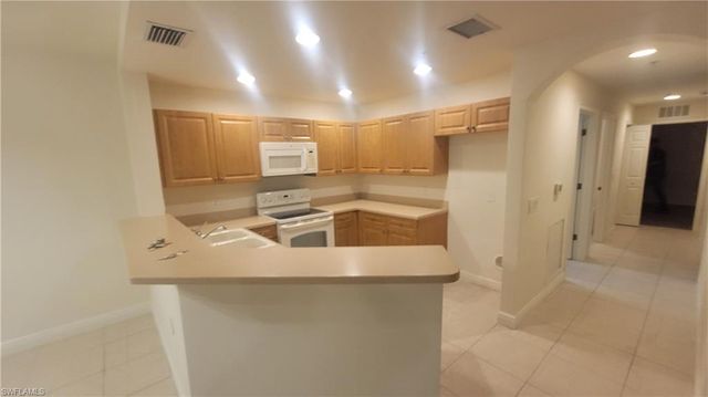 3968 Pomodoro CIR # 204, Cape Coral, FL 33909