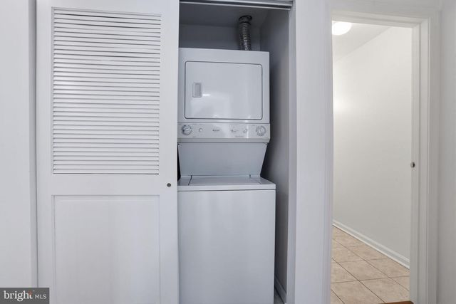 13 PROVINCETOWN DR, Marlton, NJ 08053