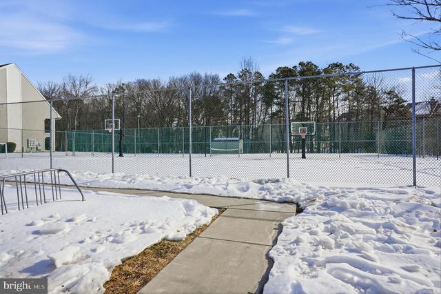 13 PROVINCETOWN DR, Marlton, NJ 08053