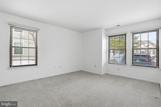 13 PROVINCETOWN DR, Marlton, NJ 08053