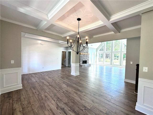 19 Stratford Way, Kingston, GA 30145