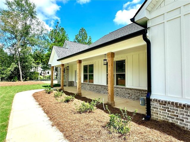 19 Stratford Way, Kingston, GA 30145