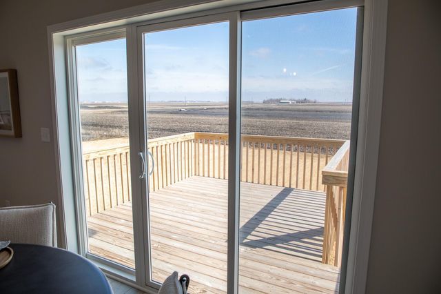 212 Lionheart Drive, Horace, ND 58047