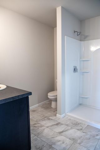 212 Lionheart Drive, Horace, ND 58047