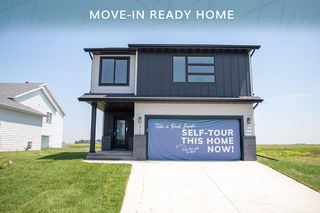 212 Lionheart Drive, Horace, ND 58047