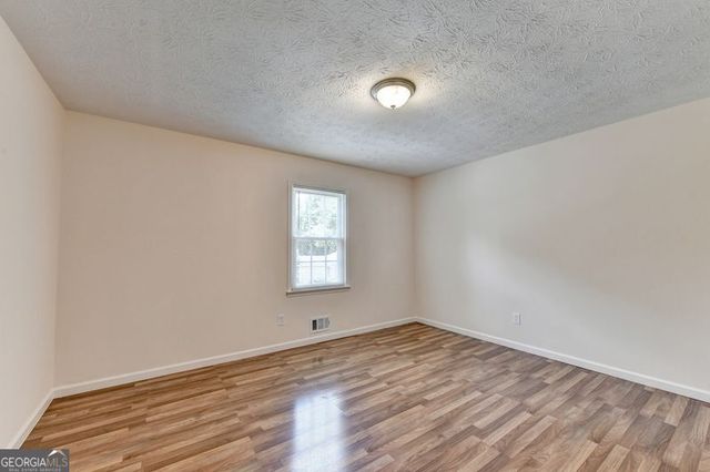 3414 Broxton Mill Way, Snellville, GA 30039