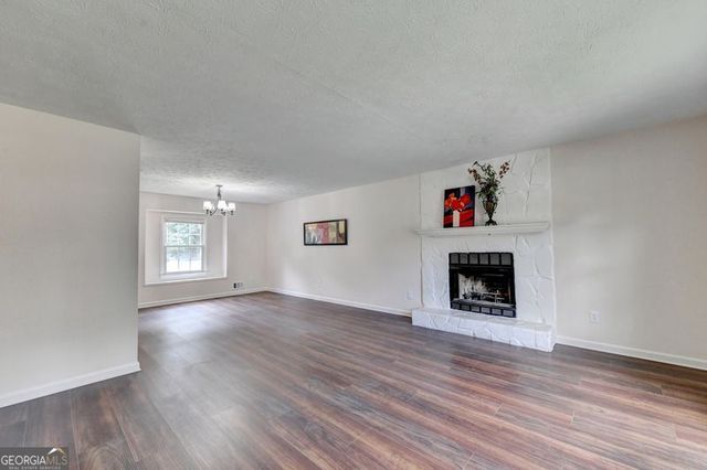 3414 Broxton Mill Way, Snellville, GA 30039