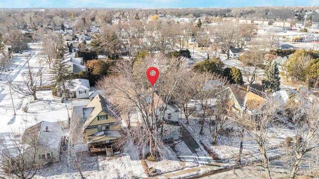 1641 JACKSON STREET, Oshkosh, WI 54901