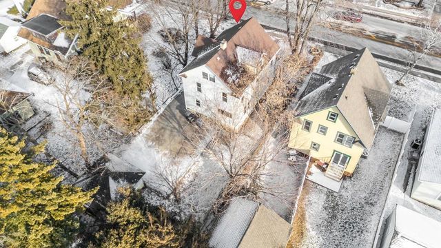 1641 JACKSON STREET, Oshkosh, WI 54901