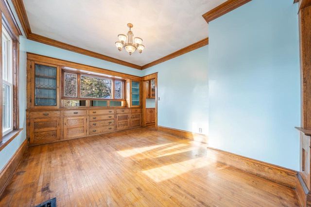 1641 JACKSON STREET, Oshkosh, WI 54901