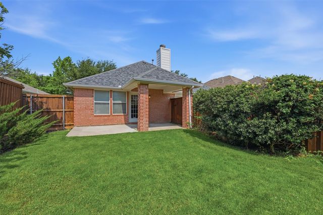12218 Red Hawk Drive, Frisco, TX 75033