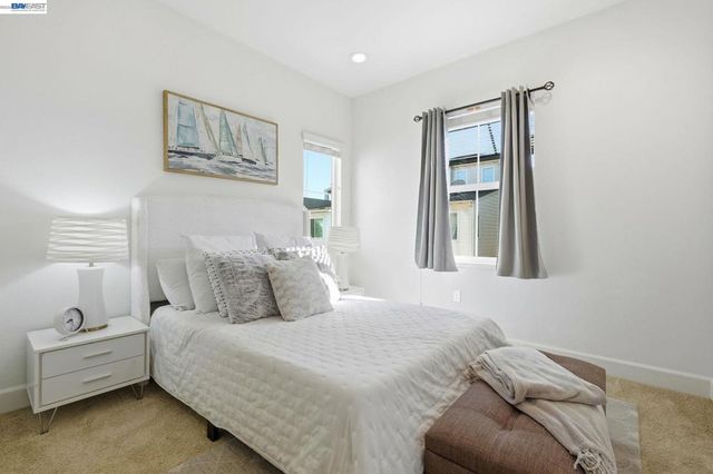 8553 Schooner Way, Newark, CA 94560