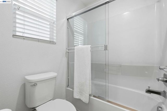 8553 Schooner Way, Newark, CA 94560