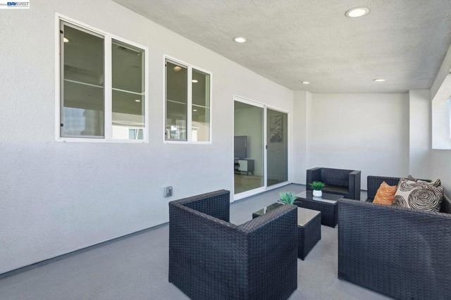 8553 Schooner Way, Newark, CA 94560