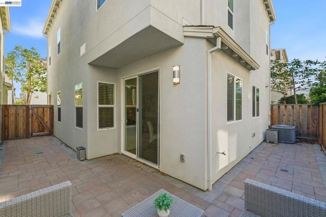 8553 Schooner Way, Newark, CA 94560