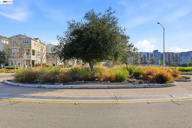 8553 Schooner Way, Newark, CA 94560