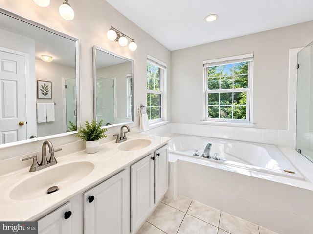 14047 SABLE CT, Woodbridge, VA 22193