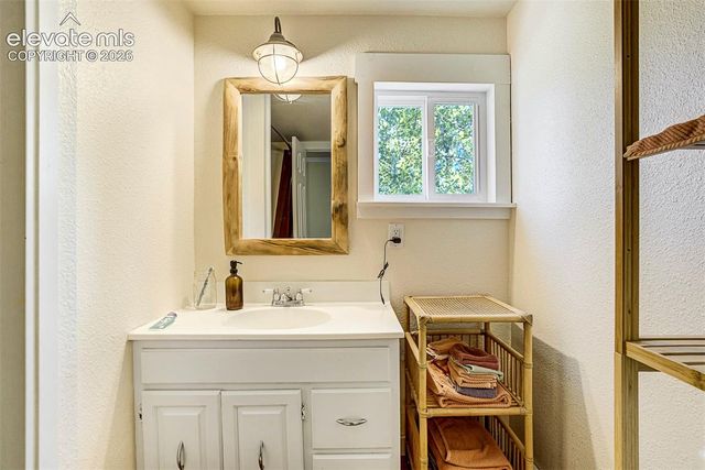 176 Chalk Circle Trail, Florissant, CO 80816