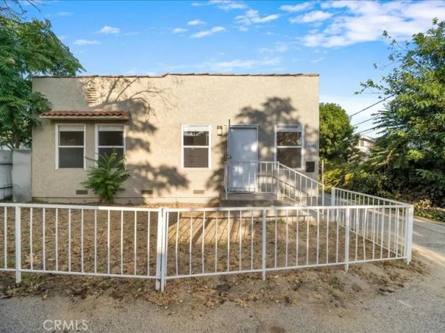 6642 Vineland Avenue, North Hollywood, CA 91606