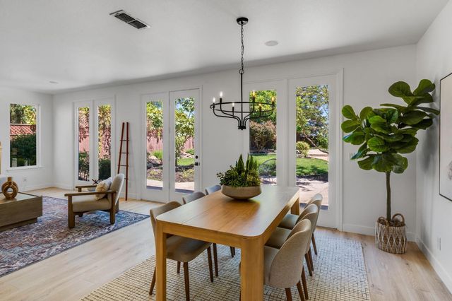 3277 Mount Tamalpais Dr, Roseville, CA 95747