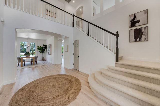 3277 Mount Tamalpais Dr, Roseville, CA 95747