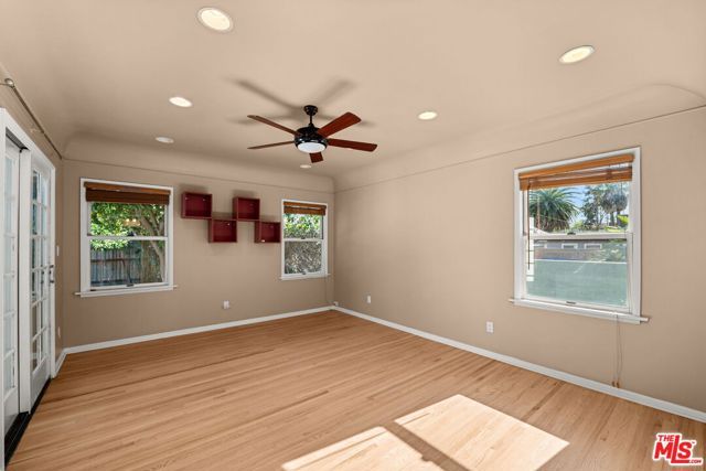 5656 Vesper Avenue, Sherman Oaks, CA 91411