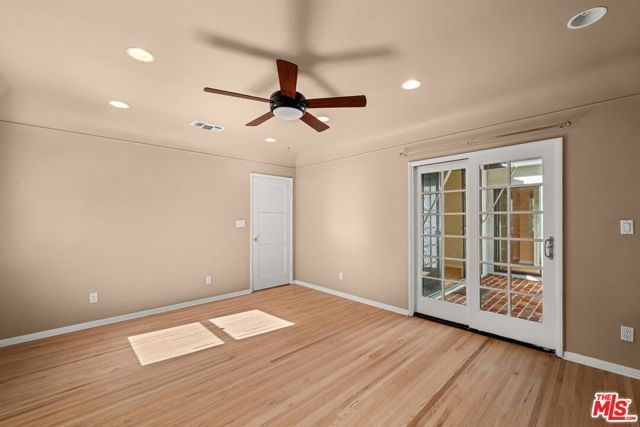 5656 Vesper Avenue, Sherman Oaks, CA 91411