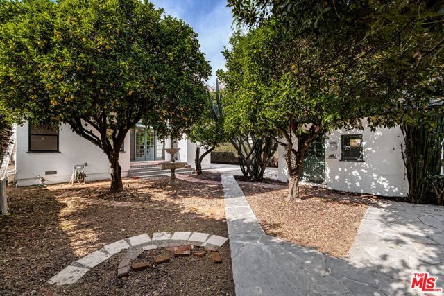 5656 Vesper Avenue, Sherman Oaks, CA 91411