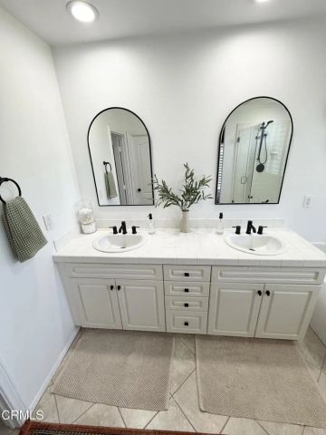 2805 Golf Villa Way, Camarillo, CA 93010