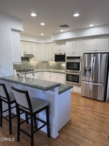 2805 Golf Villa Way, Camarillo, CA 93010