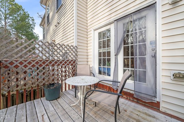 2806 Wyntercrest Lane, Durham, NC 27713