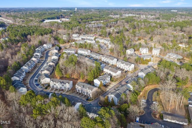 2806 Wyntercrest Lane, Durham, NC 27713