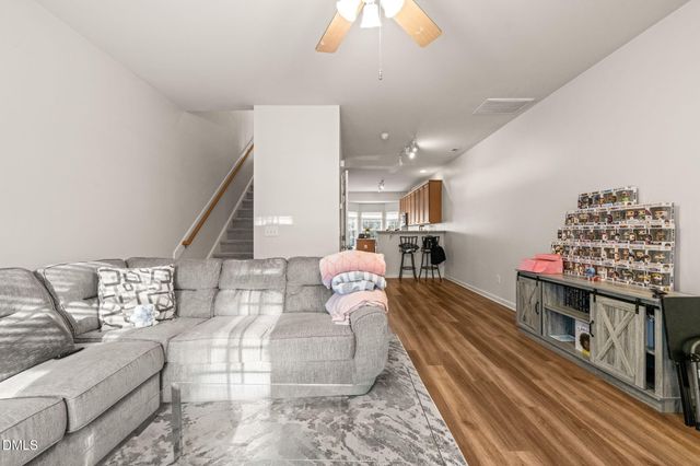 2806 Wyntercrest Lane, Durham, NC 27713