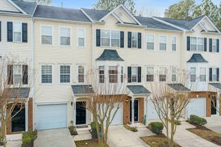 2806 Wyntercrest Lane, Durham, NC 27713