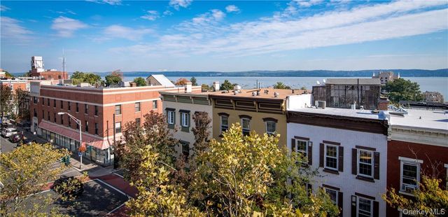 7 Van Houten Street, Nyack, NY 10960