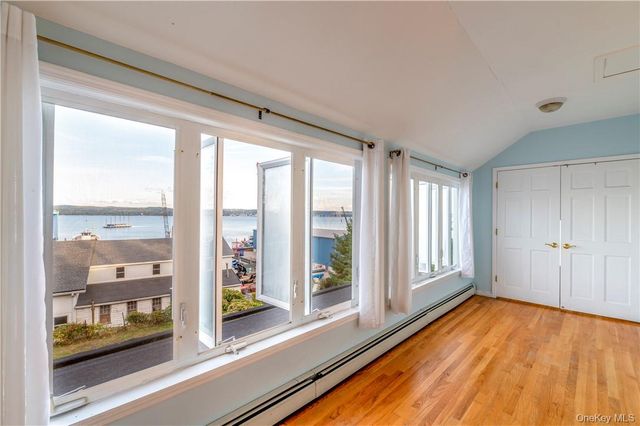 7 Van Houten Street, Nyack, NY 10960