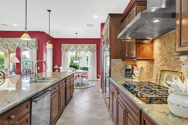 2380 Luberon Drive, Henderson, NV 89044