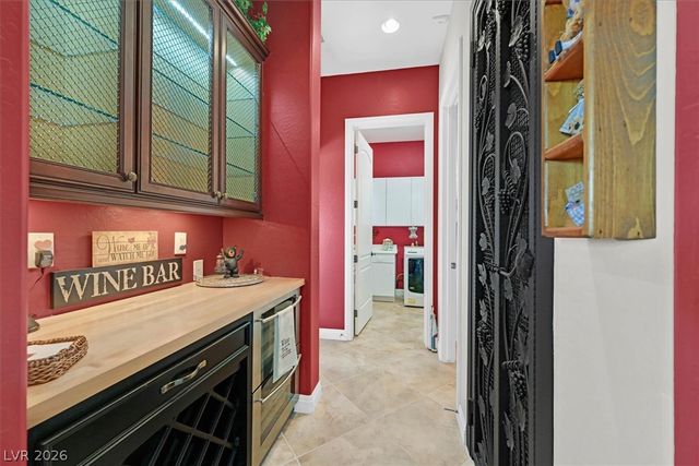 2380 Luberon Drive, Henderson, NV 89044