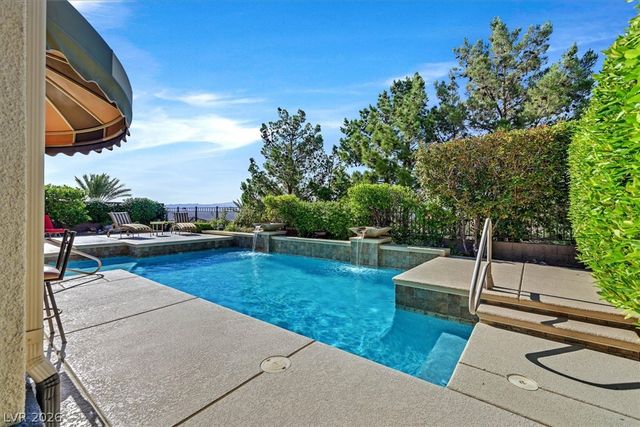 2380 Luberon Drive, Henderson, NV 89044